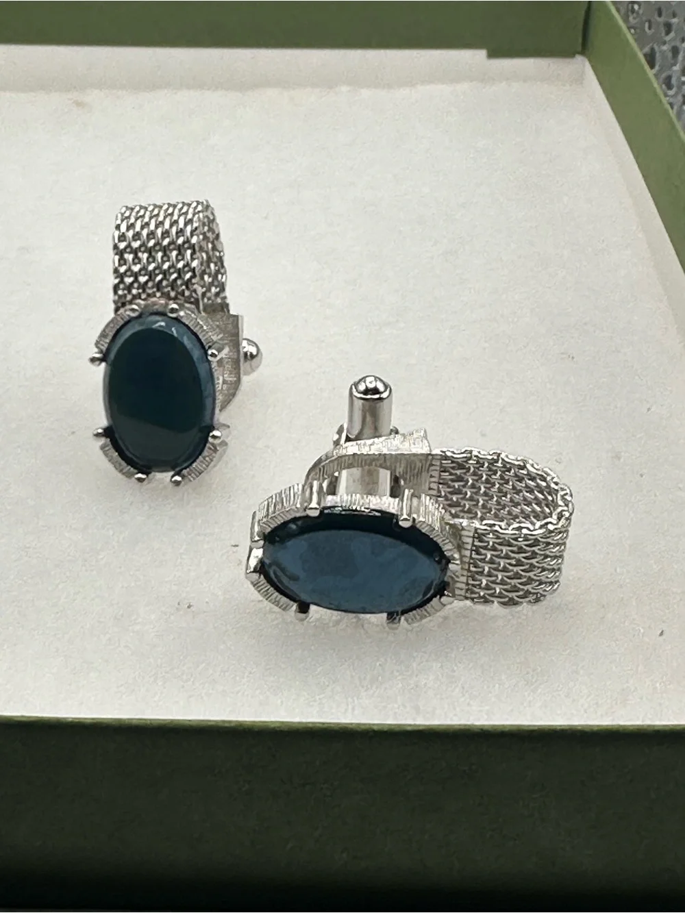 Vtg 1960s Swank Blue Oval Glass Silver Tone Wrap Around Mesh Cufflinks